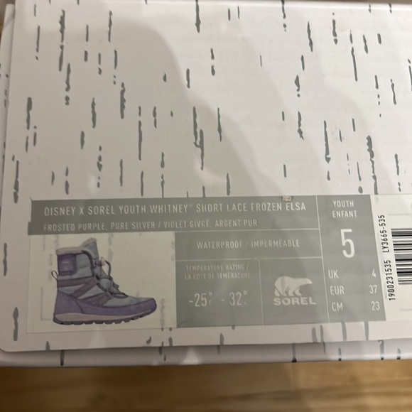 Girls Sorel Snow Boots, Youth size 5. - Picture 4 of 6